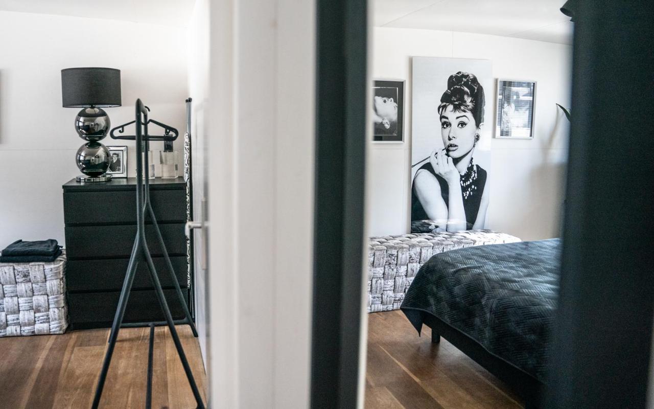 Houseboat-Amsterdam Bed and Breakfast Εξωτερικό φωτογραφία